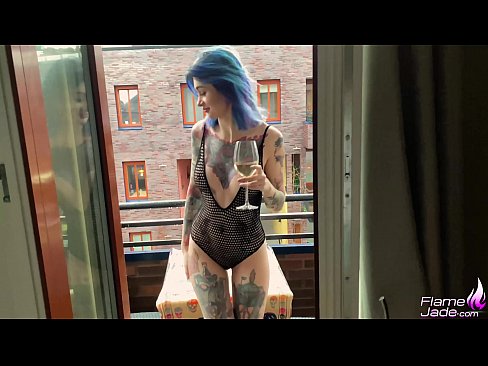 ❤️ Tremenda nena chupando dun trago e fodendo apaixonadamente baixo o ceo aberto ❤ Vídeo de puta en % gl.redporn-tv.ru %